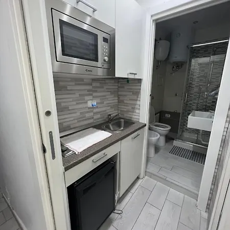Smart's House Deluxe Spagnoli * Неаполь