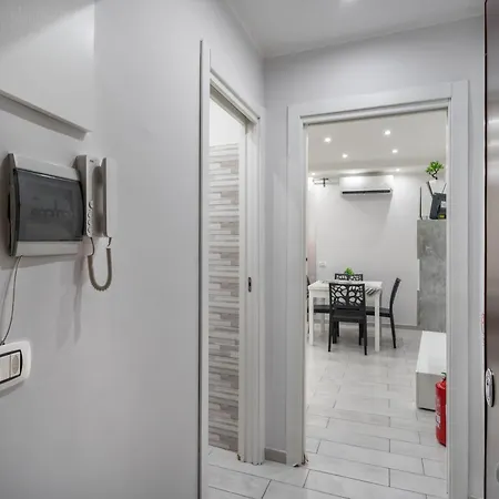 Smart's House Deluxe Spagnoli Lägenhet Neapel